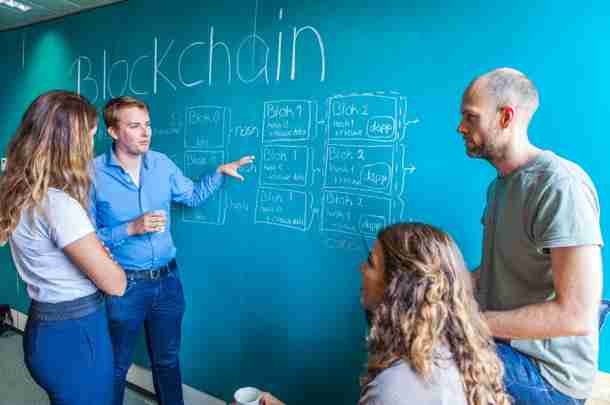 Naar werkende governance op blockchain in de zorg