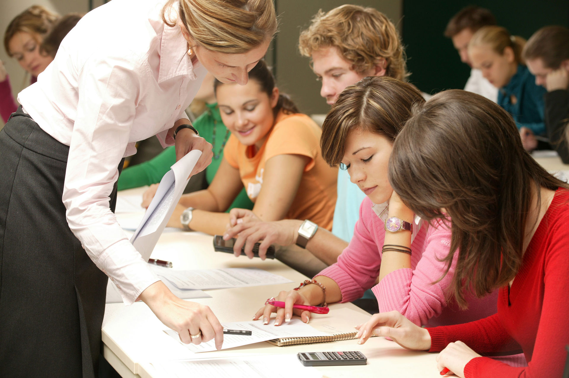 Evaluatie servicedocumenten hoger onderwijs en mbo in coronatijd